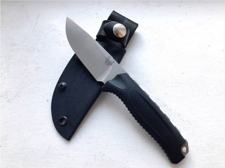 Нож Benchmade Steep Country Hunter 15008BLK