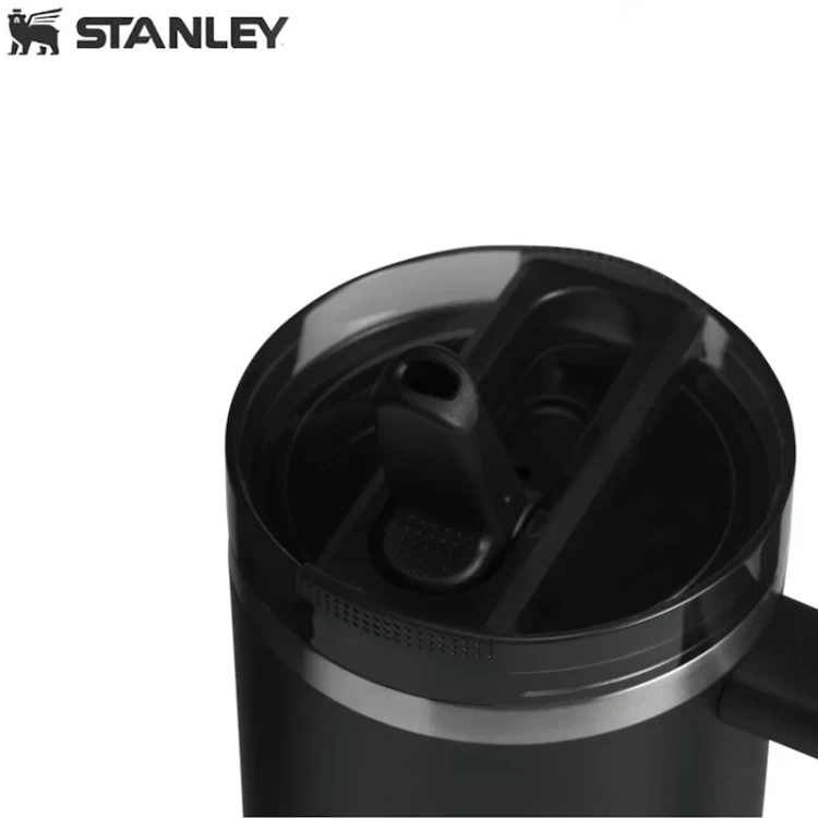 Термокружка Stanley Quencher Protour с трубочкой 0,887L Чёрная