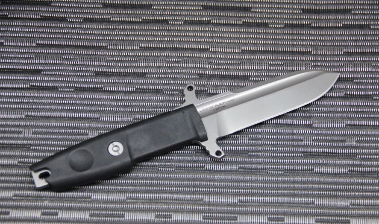 Нож Extrema Ratio Defender DG Double Guard Stonewashed Blade