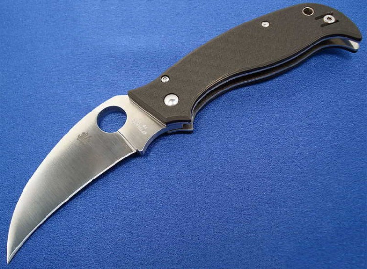 Нож Spyderco SuperHawk 116CFP