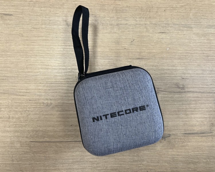 Nitecore HC65 UHE