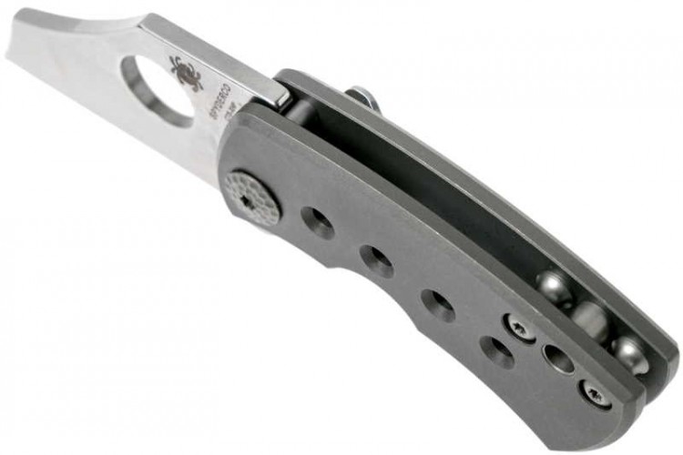 Нож Spyderco McBee 236TIP