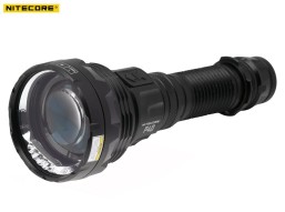 Nitecore P40