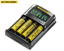 Nitecore UM4