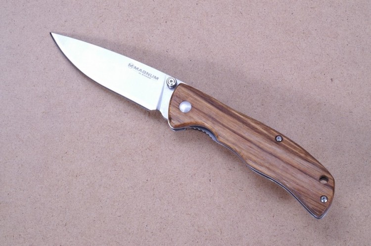 Нож Boker Backpacker 01el605