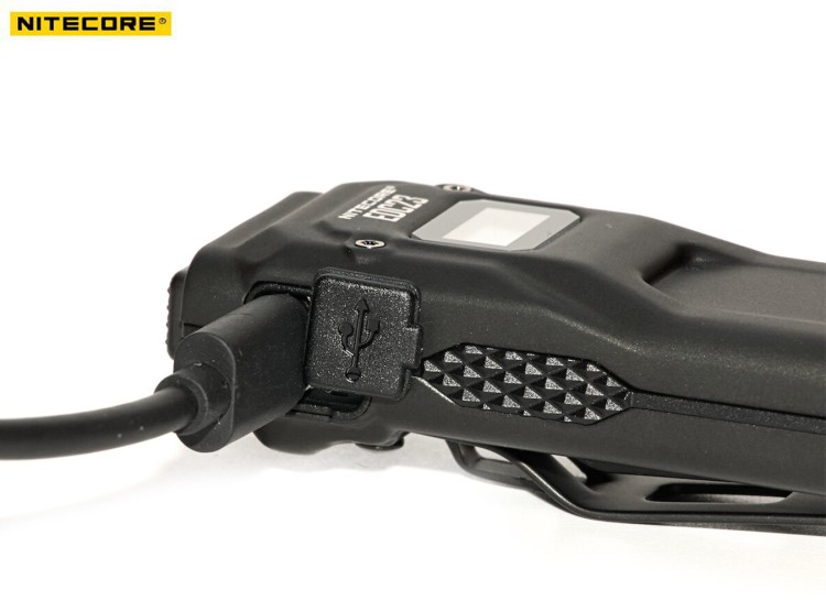 Nitecore EDC23