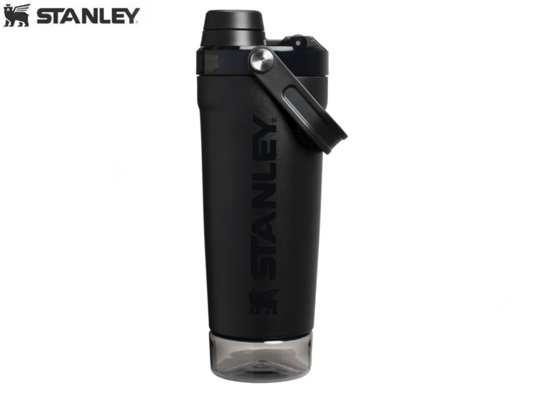 Термобутылка Stanley The Activate Shaker 0,591L Черная Термобутылка Stanley The Activate Shaker 0,591L Черная