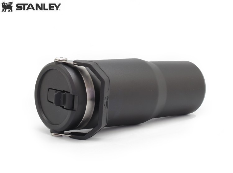 Термокружка Stanley Adventure Quencher H2.0 0,887L Черный
