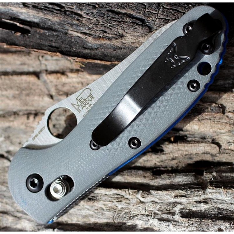 Нож Benchmade Mini Grip 555-1