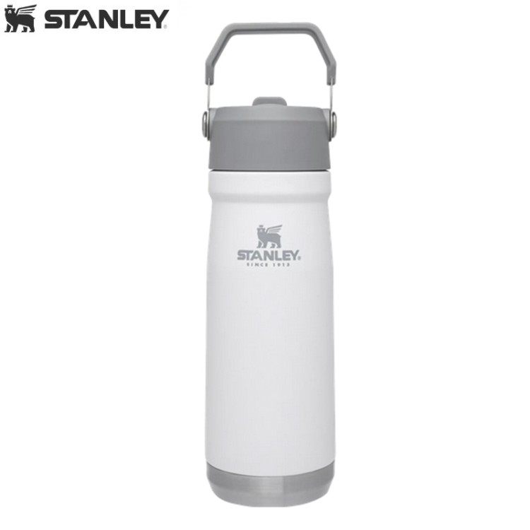 Термобутылка Stanley Classic Flip Straw 0,65L Белая