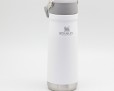 Термобутылка Stanley Classic Flip Straw 0,65L Белая