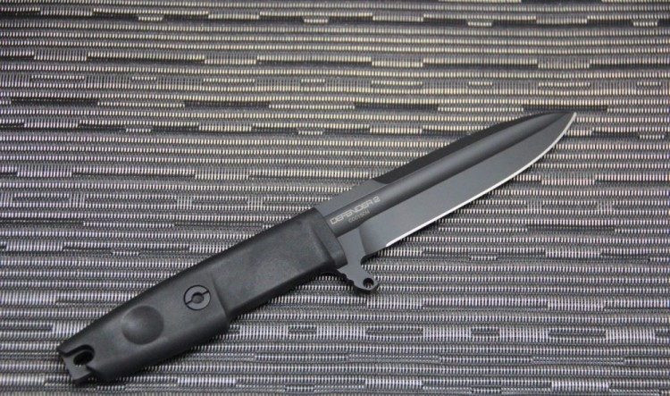 Нож Extrema Ratio Defender 2 Black Blade